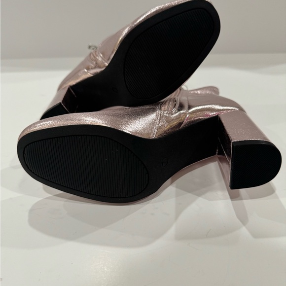 Metallic heeled boots - Picture 4 of 5
